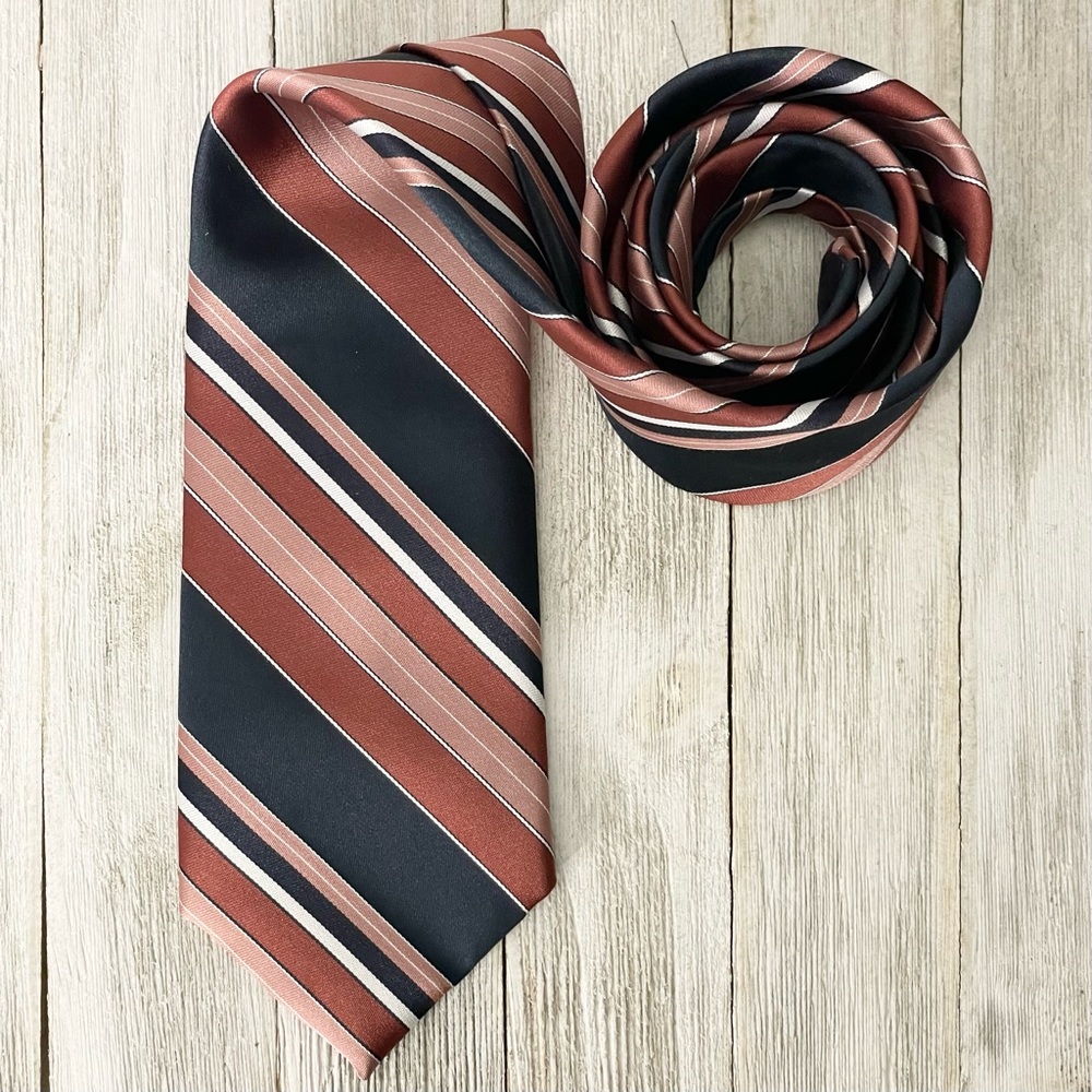 OLEG CASSINI Vintage Striped Necktie